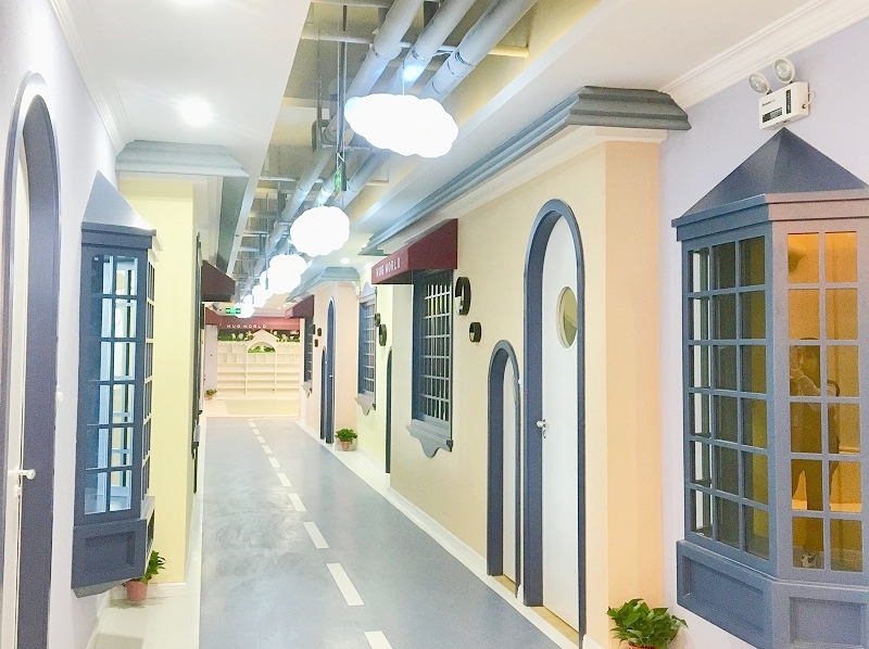 托育中心走廊實(shí)景 托育中心走廊實(shí)景